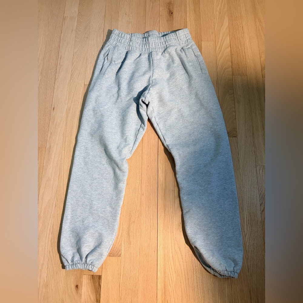 Aerie Gray Jogger Sweatpants Women’s XS Heather Lounge Fleece Pockets - Picture 2 of 5